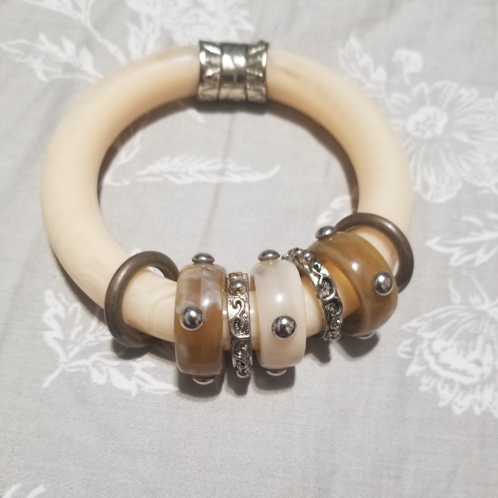 Vintage Elegant Cream and Brown Bangle Bracelet